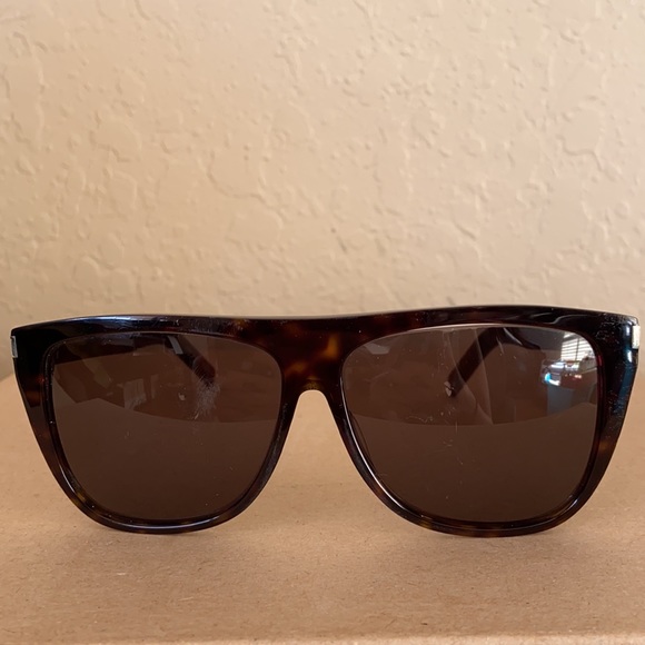 Saint Laurent sunglasses - Picture 3 of 7